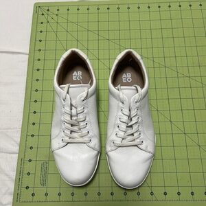 ABEO leather sneakers
